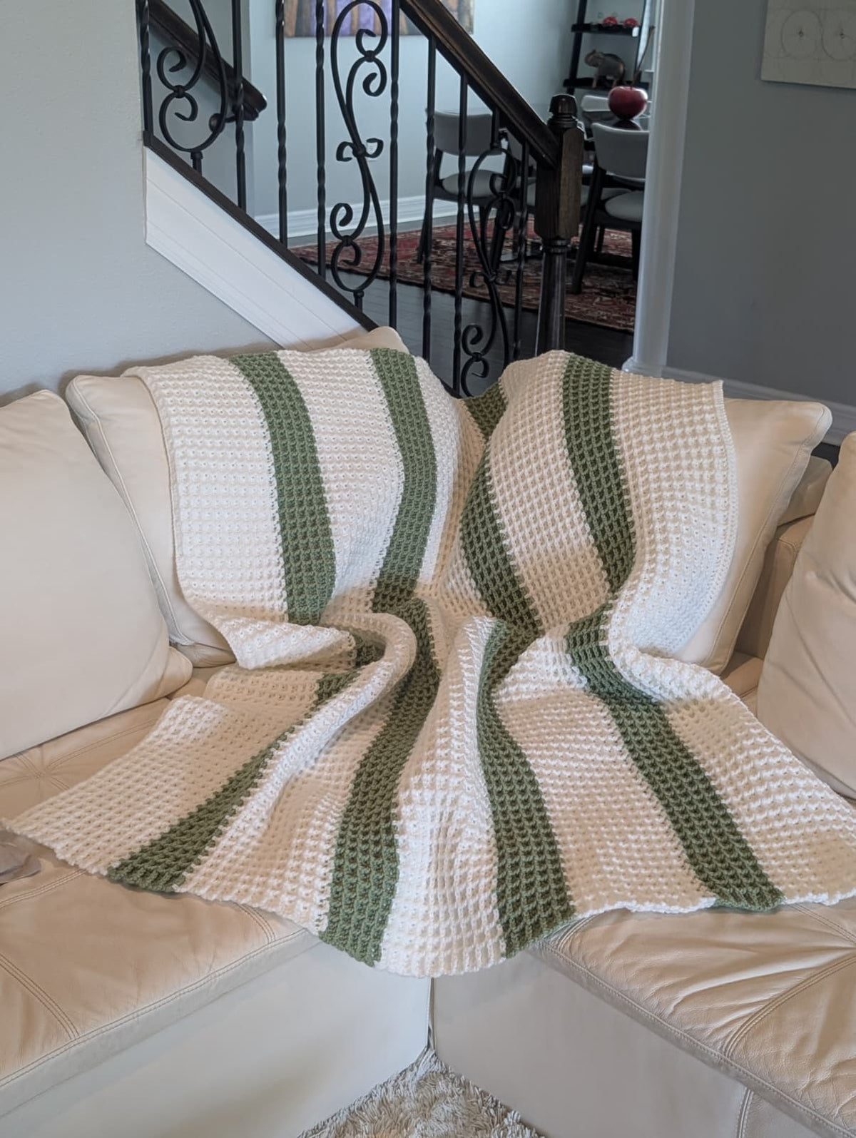 MINT AND MOON BLANKET